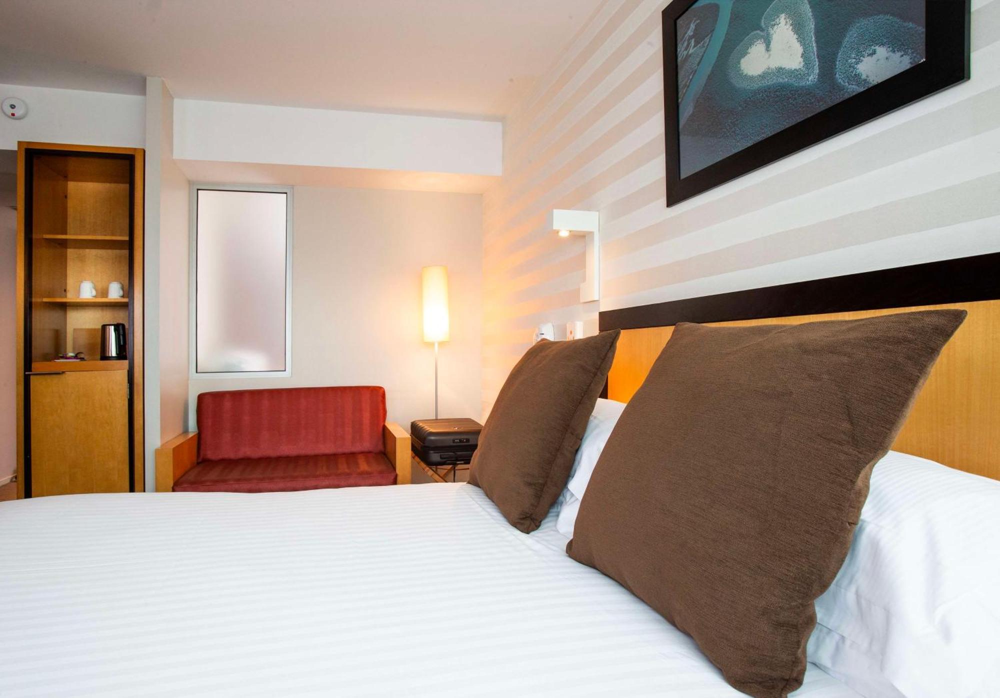 Hotel Lille Euralille - Hilton Affiliate Hotel מראה חיצוני תמונה