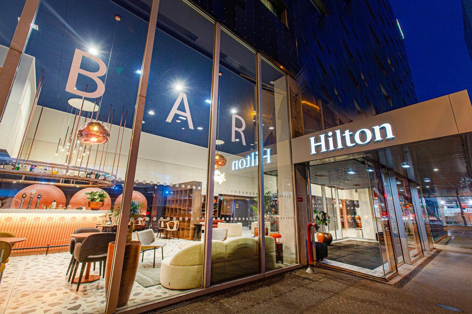 מלון Hilton ליל מראה חיצוני תמונה